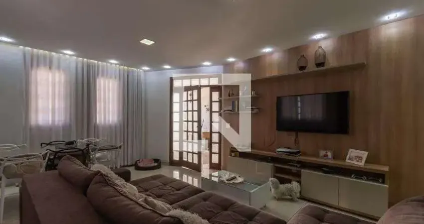 Casa para Venda - Trevo, 3 Quartos,  500 m² - Belo Horizonte