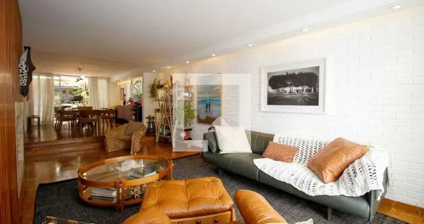 Casa para Venda - Vila Madalena, 5 Quartos,  400 m² - São Paulo