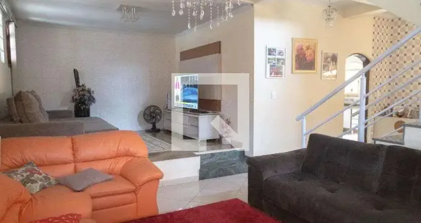Casa para Venda - Vila Fátima, 3 Quartos,  298 m² - Guarulhos