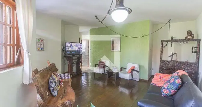 Casa para Venda - São Geraldo, 3 Quartos,  260 m² - Belo Horizonte