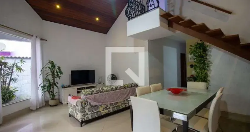 Casa / Sobrado em Condomínio para Venda - Vargem Grande, 3 Quartos,  380 m² - Rio de Janeiro