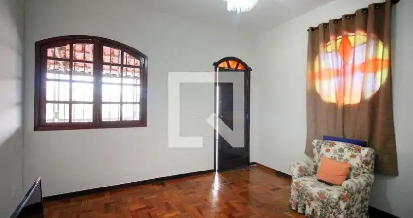 Casa para Venda - Ipiranga, 4 Quartos,  431 m² - Belo Horizonte