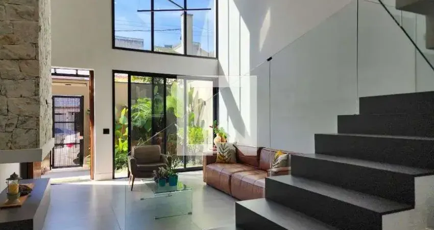 Casa para Venda - Dos Casa, 4 Quartos,  370 m² - São Bernardo do Campo