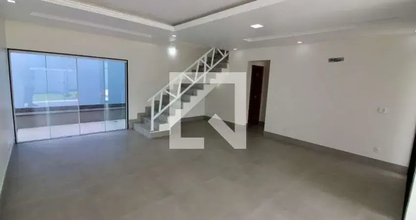Casa / Sobrado em Condomínio para Venda - Vargem Grande, 4 Quartos,  375 m² - Rio de Janeiro