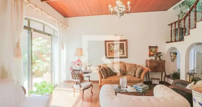 Casa para Venda - Butantã, 5 Quartos,  380 m² - São Paulo