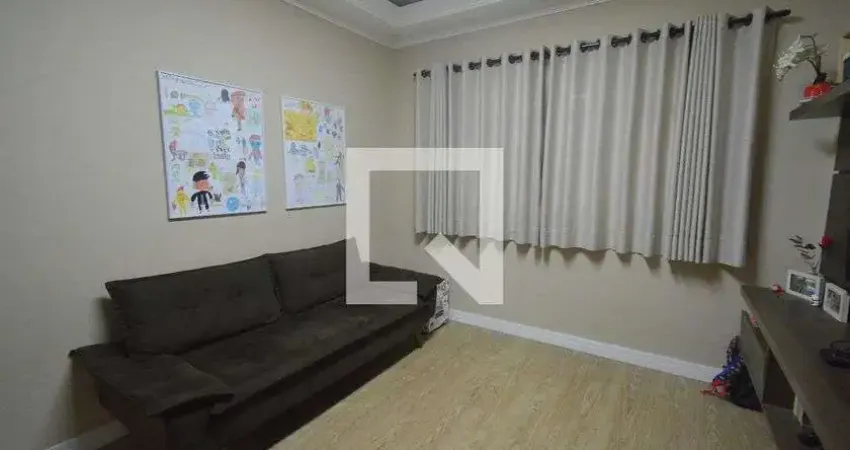 Casa para Venda - Parque Continental II, 2 Quartos,  200 m² - Guarulhos