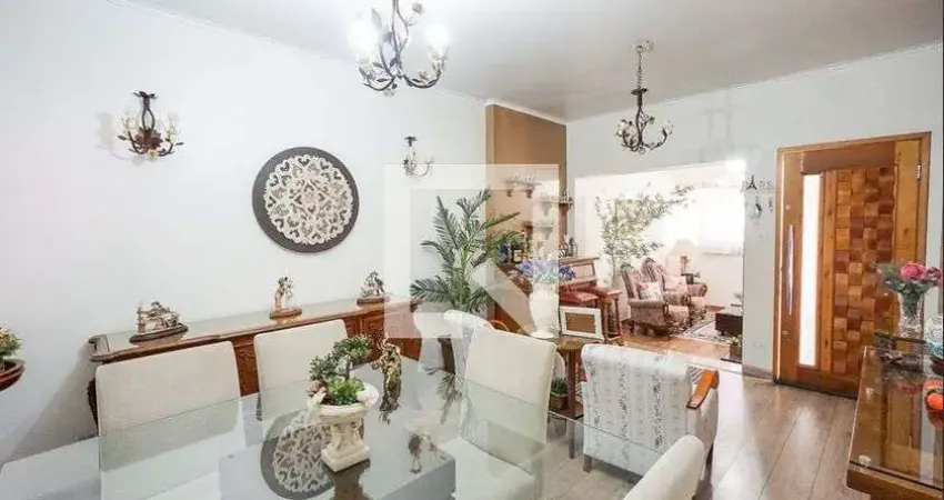 Casa para Venda - Vila Carrão, 2 Quartos,  180 m² - São Paulo