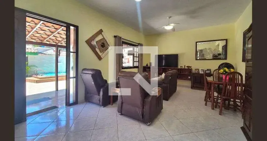 Casa / Sobrado em Condomínio para Venda - Vargem Pequena, 3 Quartos,  200 m² - Rio de Janeiro