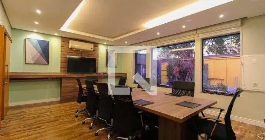 Casa para Venda - Moema, 5 Quartos,  500 m² - São Paulo