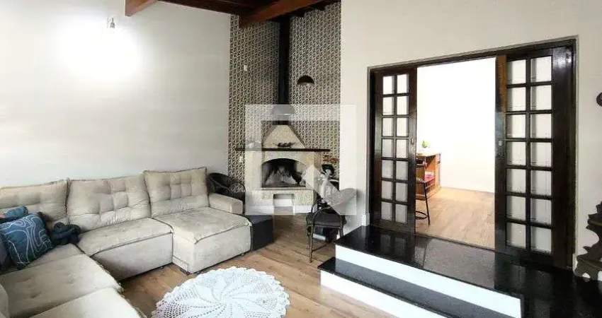 Casa para Venda - Medeiros, 3 Quartos,  250 m² - Jundiaí