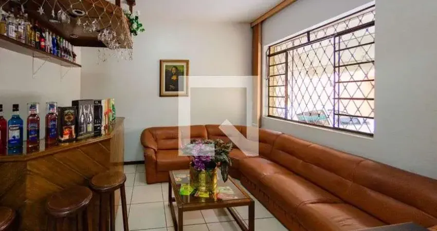 Casa para Venda - Prado, 3 Quartos,  410 m² - Belo Horizonte