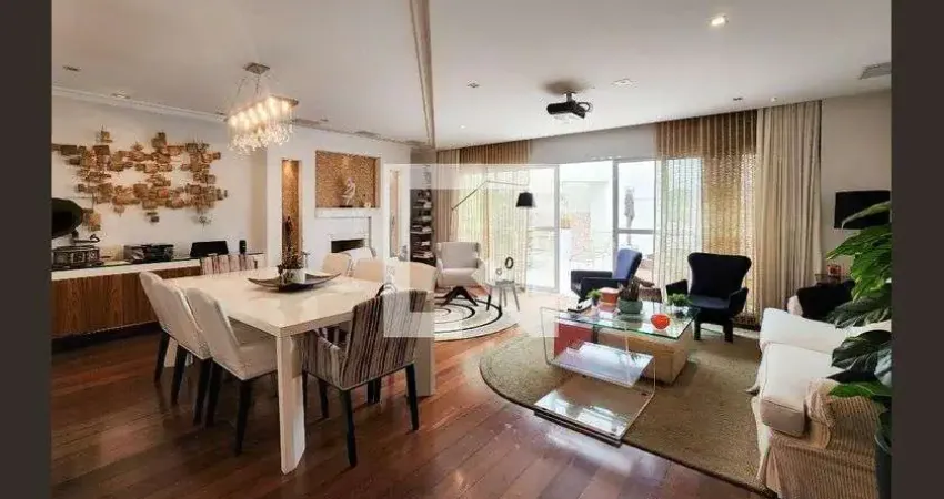 Casa para Venda - Moema, 4 Quartos,  224 m² - São Paulo