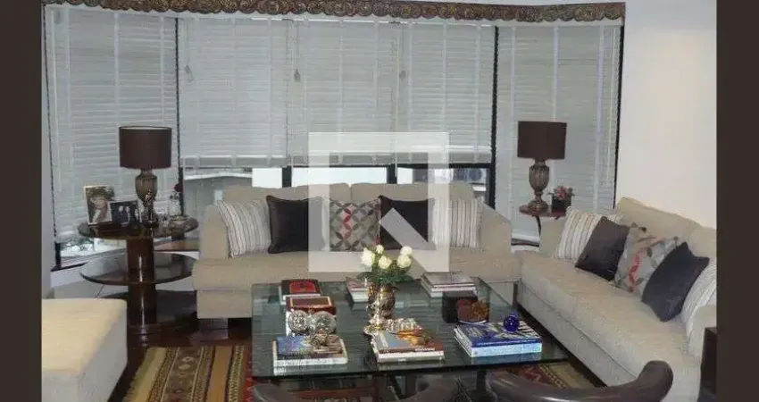 Apartamento para Venda - Itaim Bibi, 4 Quartos,  182 m² - São Paulo