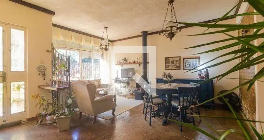 Casa para Venda - Cristal , 4 Quartos,  90 m² - Porto Alegre