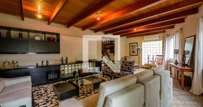 Casa para Venda - Teresópolis, 4 Quartos,  535 m² - Porto Alegre
