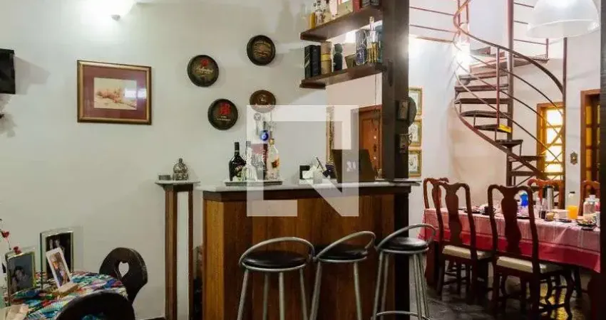 Casa para Venda - Santo Antônio, 8 Quartos,  500 m² - Belo Horizonte