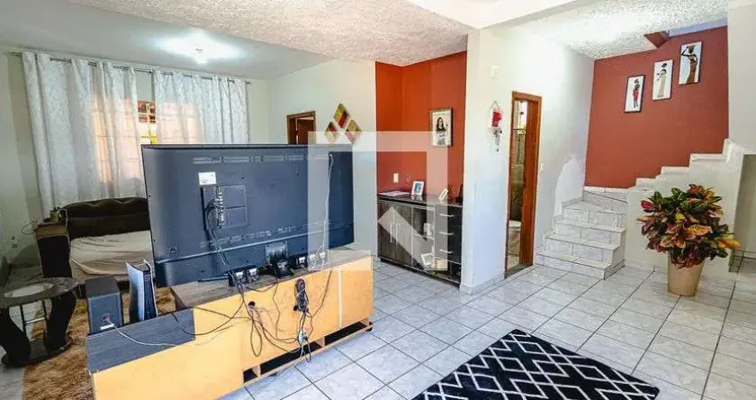 Casa para Venda - Rio Branco, 3 Quartos,  360 m² - Belo Horizonte