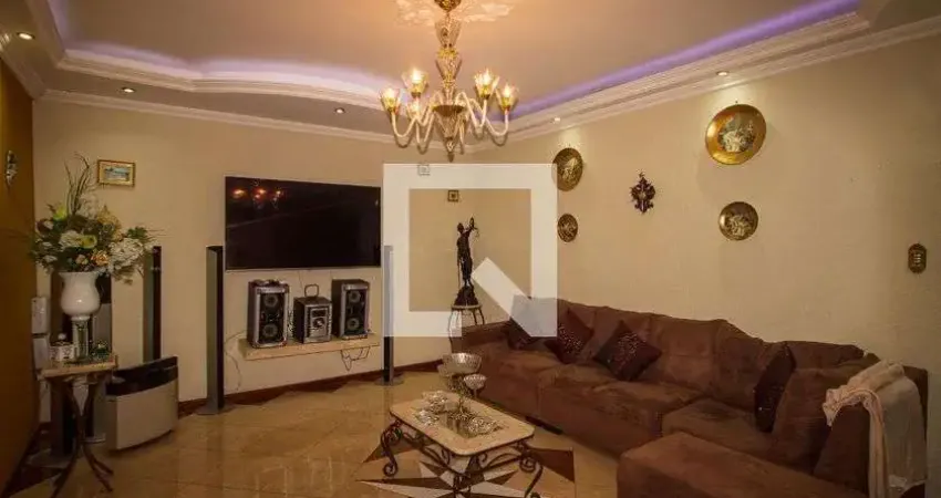 Casa para Venda - Glória, 3 Quartos,  250 m² - Porto Alegre