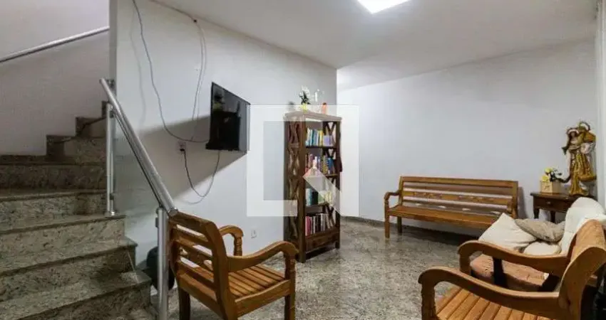 Casa para Venda - Vila Carrão, 4 Quartos,  150 m² - São Paulo