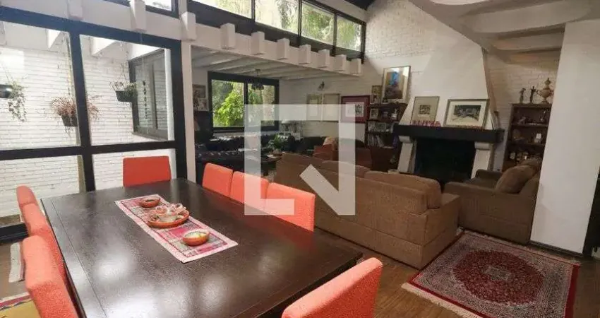 Casa para Venda - Tristeza, 5 Quartos,  500 m² - Porto Alegre