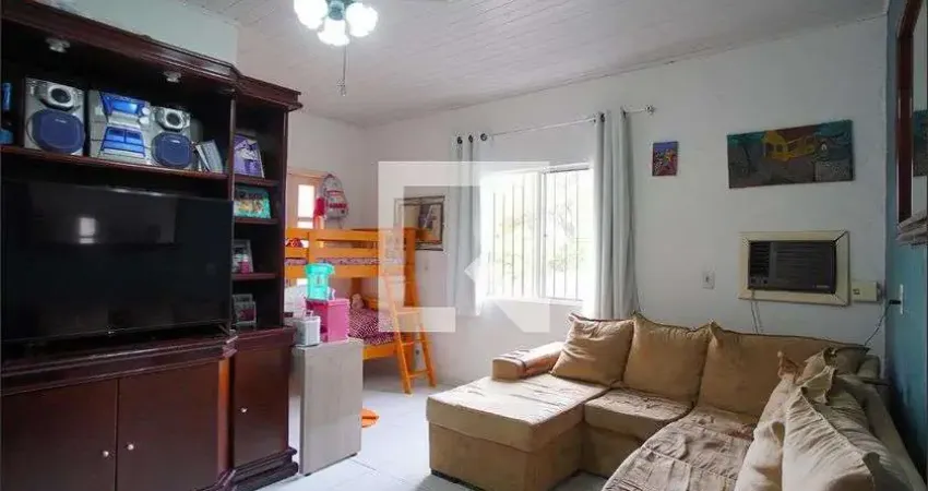 Casa para Venda - Jardim Itu-Sabará, 1 Quarto,  75 m² - Porto Alegre