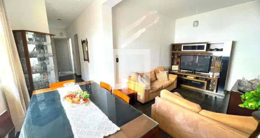 Casa para Venda - Nova Granada, 8 Quartos,  308 m² - Belo Horizonte