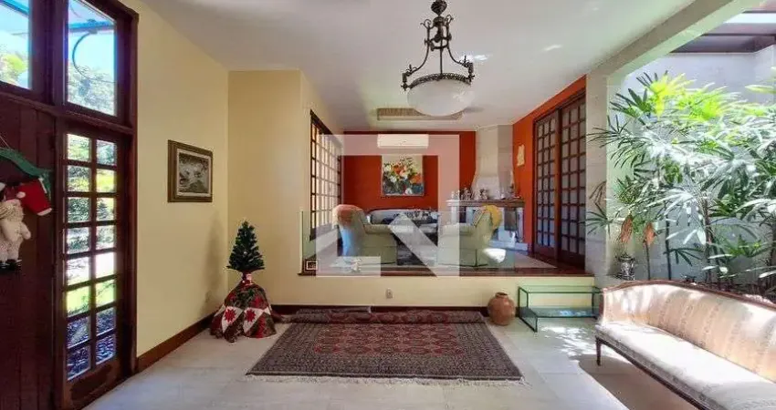 Casa / Sobrado em Condomínio para Venda - Cantagalo, 4 Quartos,  500 m² - Niterói
