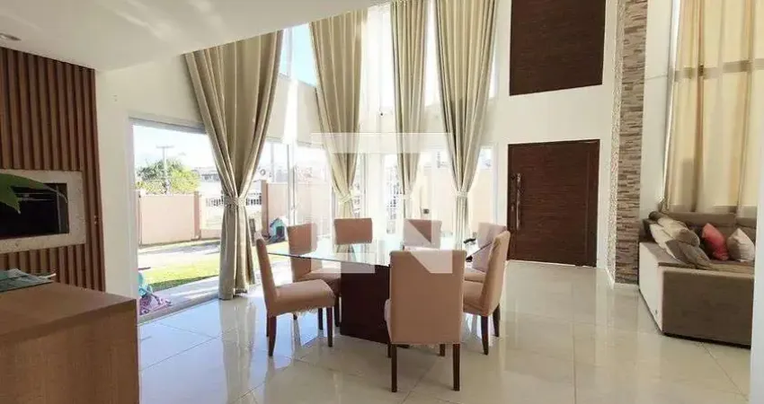Casa para Venda - Pinheiro, 3 Quartos,  210 m² - São Leopoldo