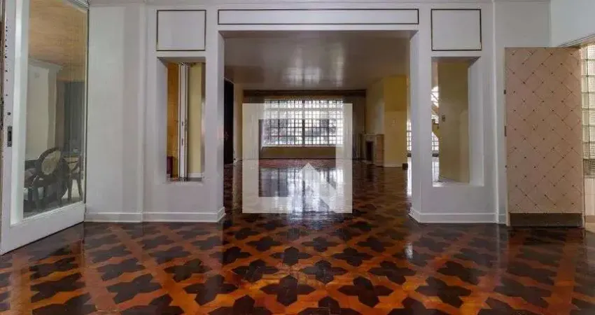 Casa para Venda - Jardim Paulista, 5 Quartos,  750 m² - São Paulo
