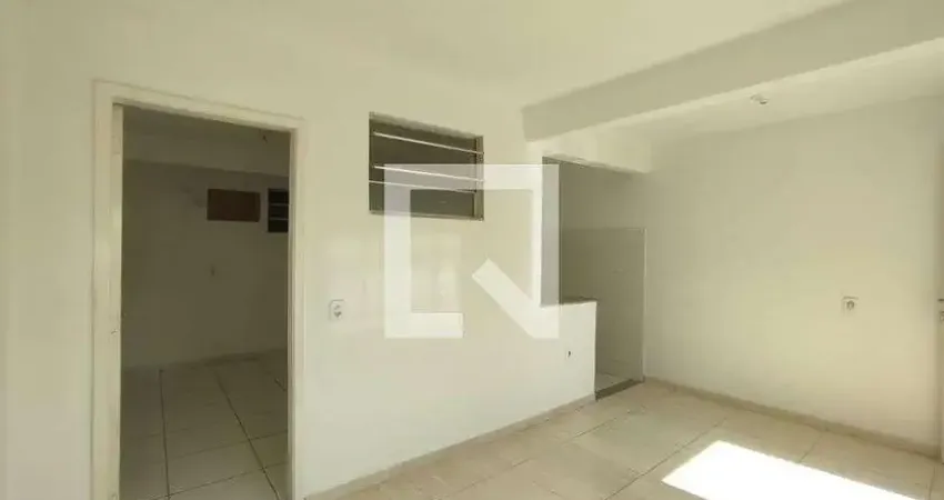 Casa para Venda - Taquara, 1 Quarto,  30 m² - Rio de Janeiro