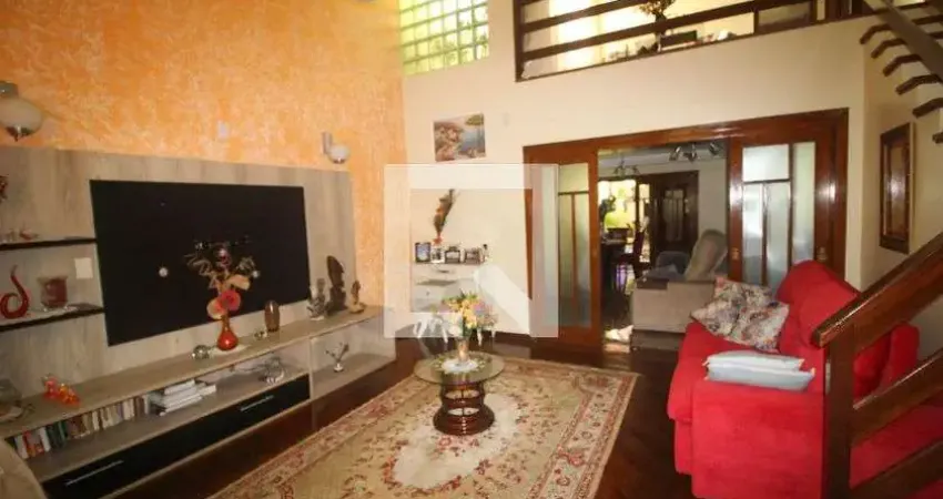 Casa para Venda - Centro, 3 Quartos,  280 m² - Canoas