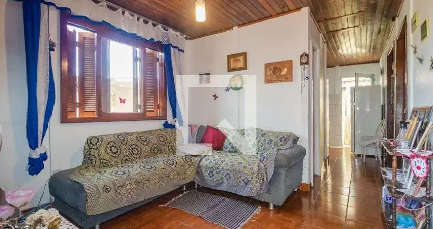 Casa para Venda - Nonoai, 3 Quartos,  80 m² - Porto Alegre