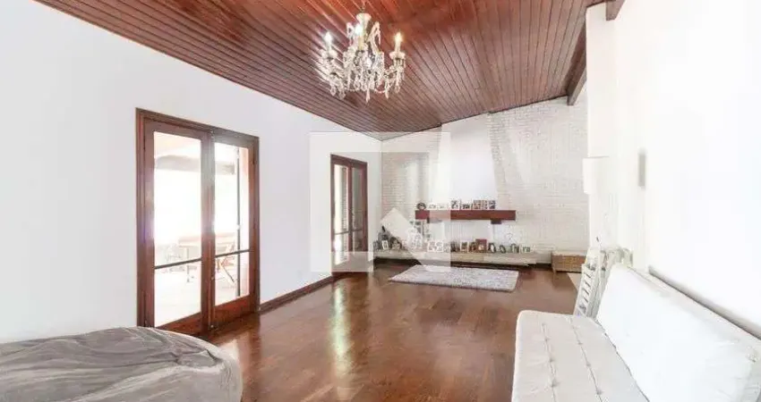 Casa para Venda - Butantã, 6 Quartos,  450 m² - São Paulo
