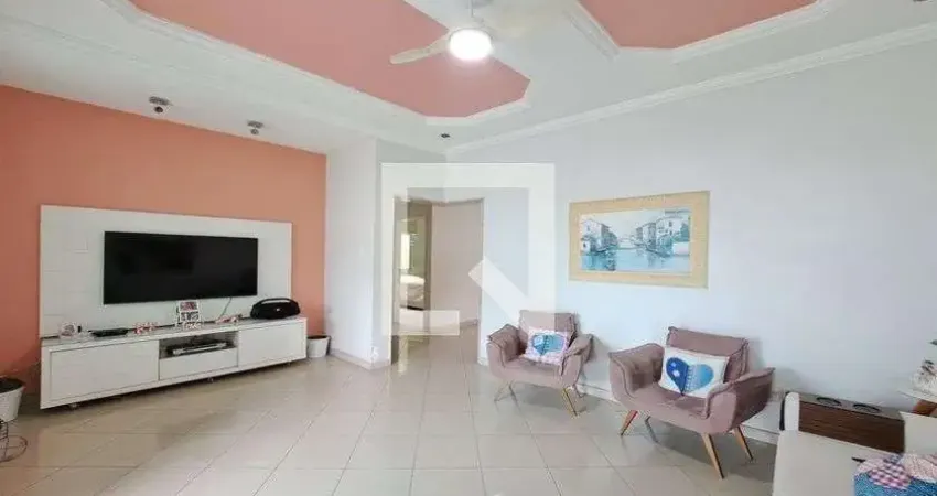 Casa para Venda - Pilares, 3 Quartos,  205 m² - Rio de Janeiro