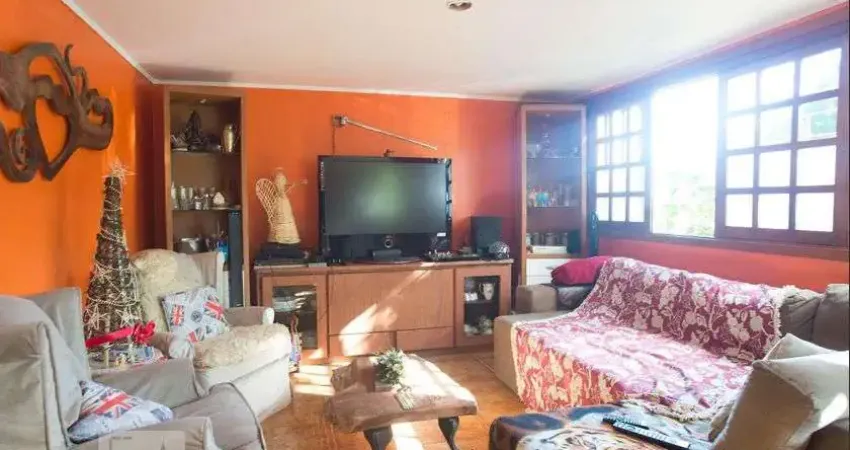 Casa para Venda - Tristeza, 3 Quartos,  438 m² - Porto Alegre
