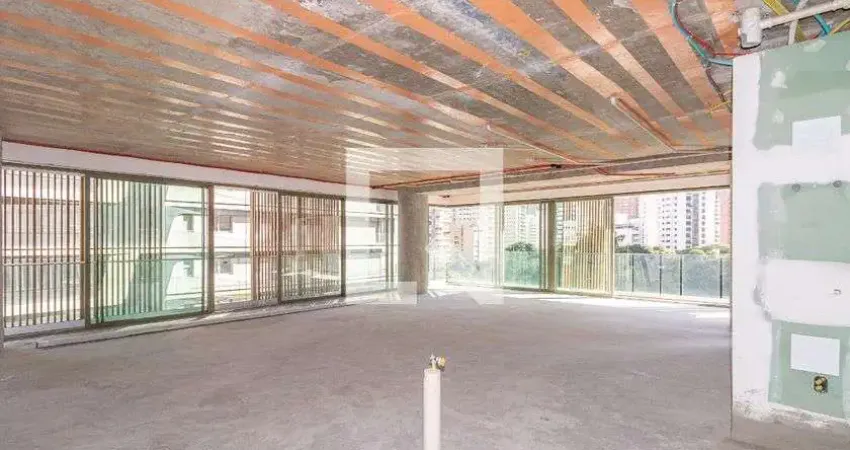 Apartamento para Venda - Itaim Bibi, 4 Quartos,  355 m² - São Paulo