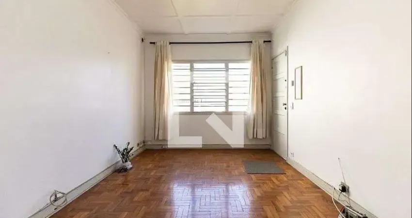 Casa para Venda - Bosque da Saúde, 2 Quartos,  197 m² - São Paulo