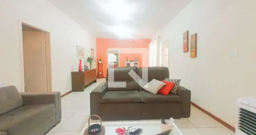 Casa para Venda - Palmeiras, 3 Quartos,  333 m² - Belo Horizonte