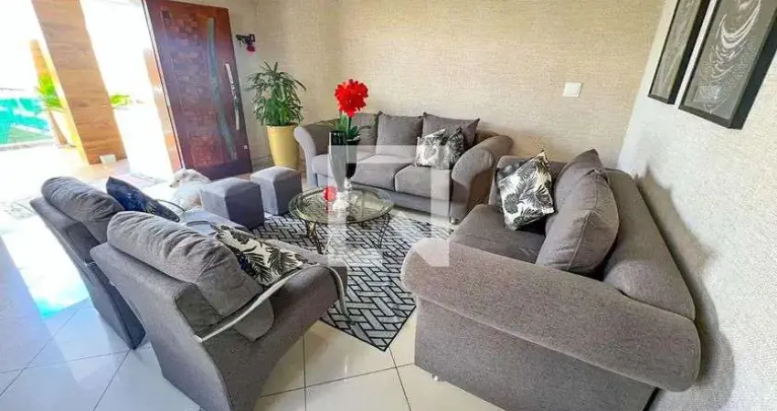 Casa para Venda - Ouro Preto, 5 Quartos,  471 m² - Belo Horizonte