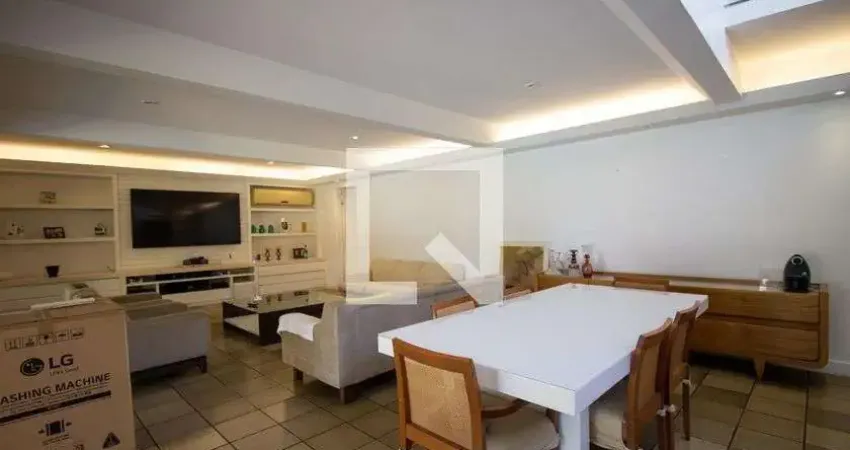 Casa para Venda - Barra da Tijuca - Marapendi, 5 Quartos,  370 m² - Rio de Janeiro