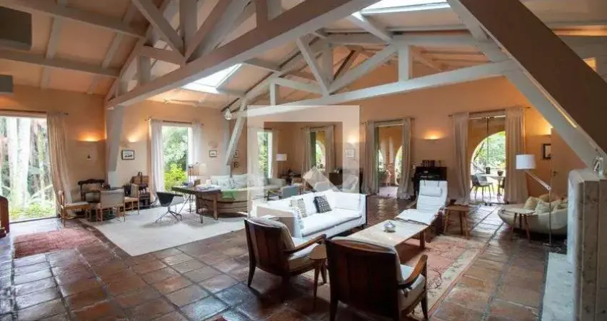 Casa para Venda - Santo Amaro , 5 Quartos,  880 m² - São Paulo