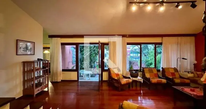 Casa para Venda - Laranjeiras, 3 Quartos,  480 m² - Rio de Janeiro