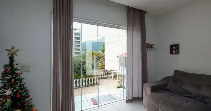 Casa para Venda - Grajaú, 4 Quartos,  130 m² - Rio de Janeiro