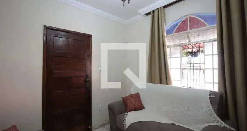 Casa para Venda - Rio Branco, 3 Quartos,  88 m² - Belo Horizonte