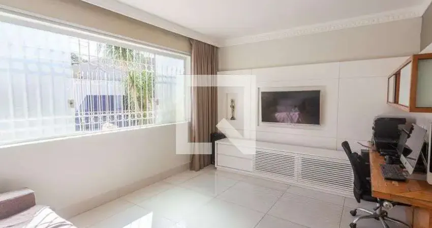 Casa para Venda - Santa Tereza, 3 Quartos,  400 m² - Belo Horizonte