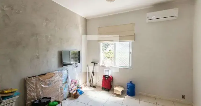 Casa para Venda - Andaraí, 2 Quartos,  68 m² - Rio de Janeiro