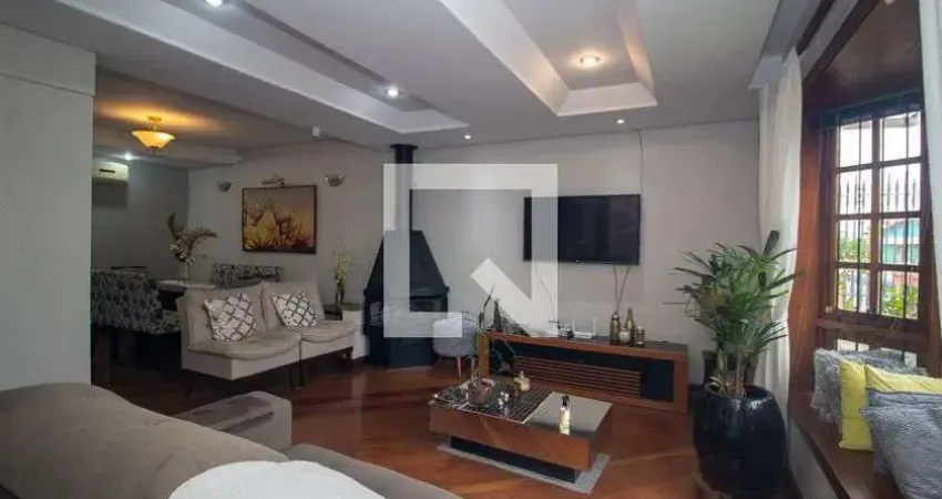 Casa para Venda - Partenon, 4 Quartos,  394 m² - Porto Alegre