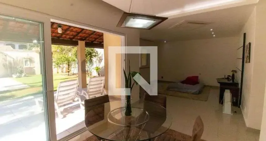 Casa para Venda - Piratininga, 6 Quartos,  360 m² - Niterói