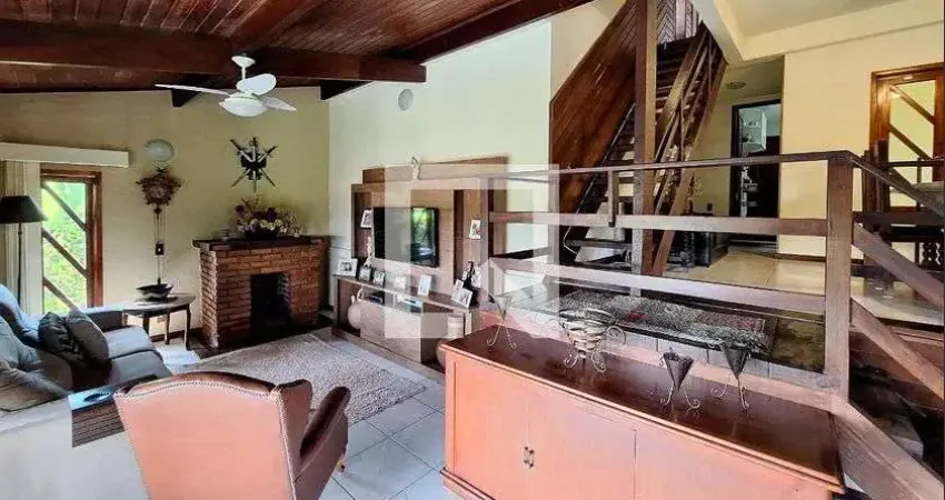 Casa / Sobrado em Condomínio para Venda - Cantagalo, 4 Quartos,  380 m² - Niterói