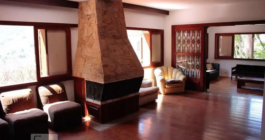 Casa para Venda - Tucuruvi, 5 Quartos,  700 m² - São Paulo